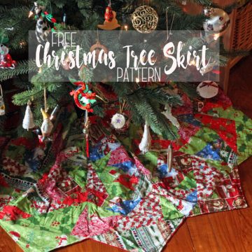 Christmas Tree Skirt Pattern and tutorial from Life Sew Savory