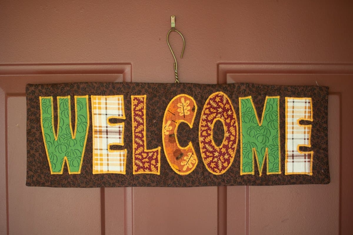 Fall Welcome Sign with applique - Life Sew Savory