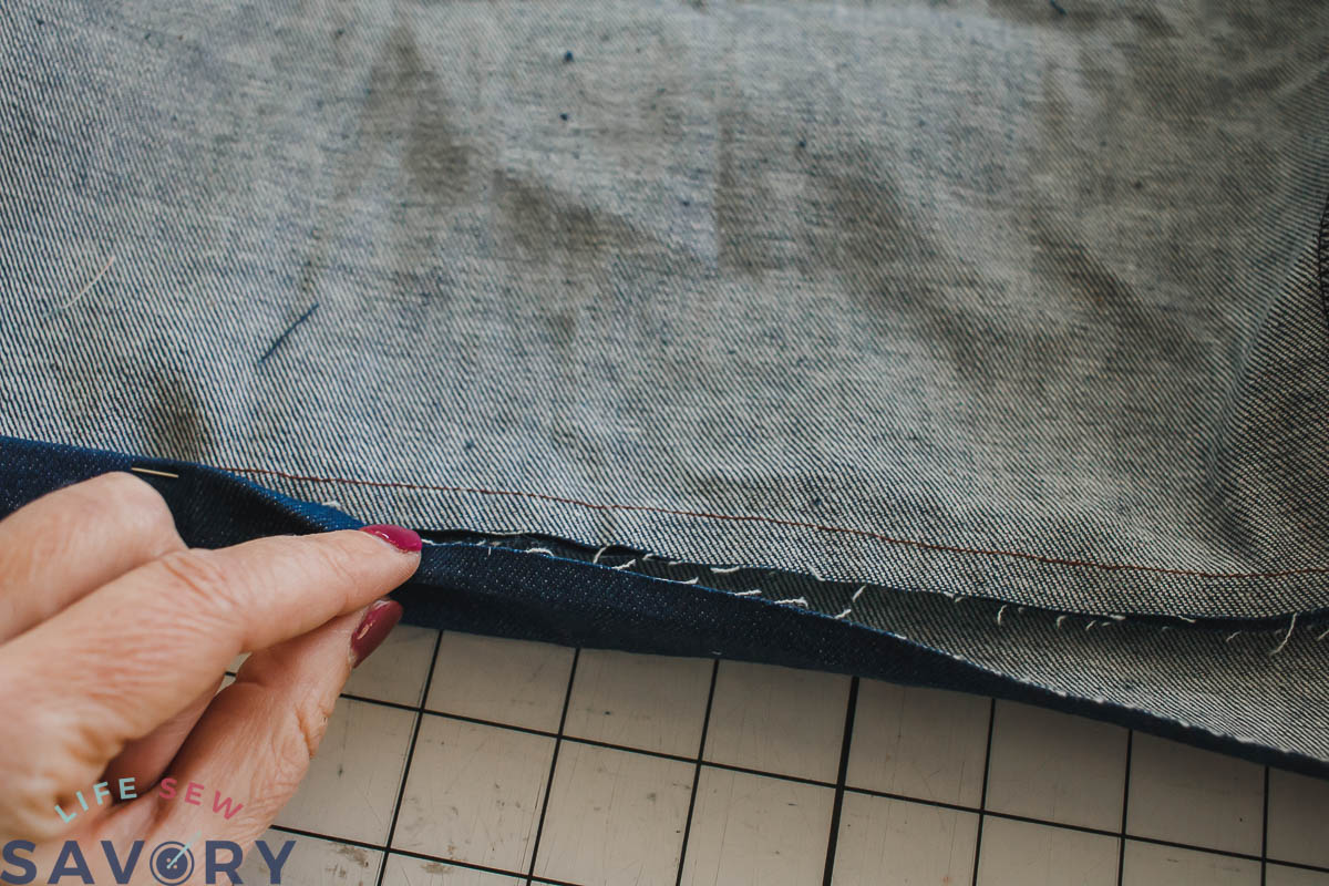 Adjustable Waistband Tutorial - with button elastic - Life Sew Savory