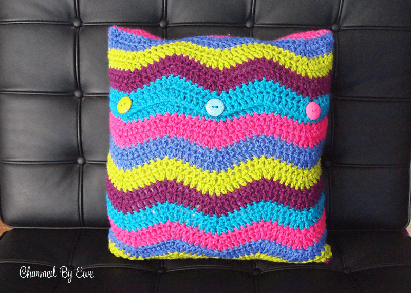 Charmed-By-Ewe-Ripple-Pillow-Pattern