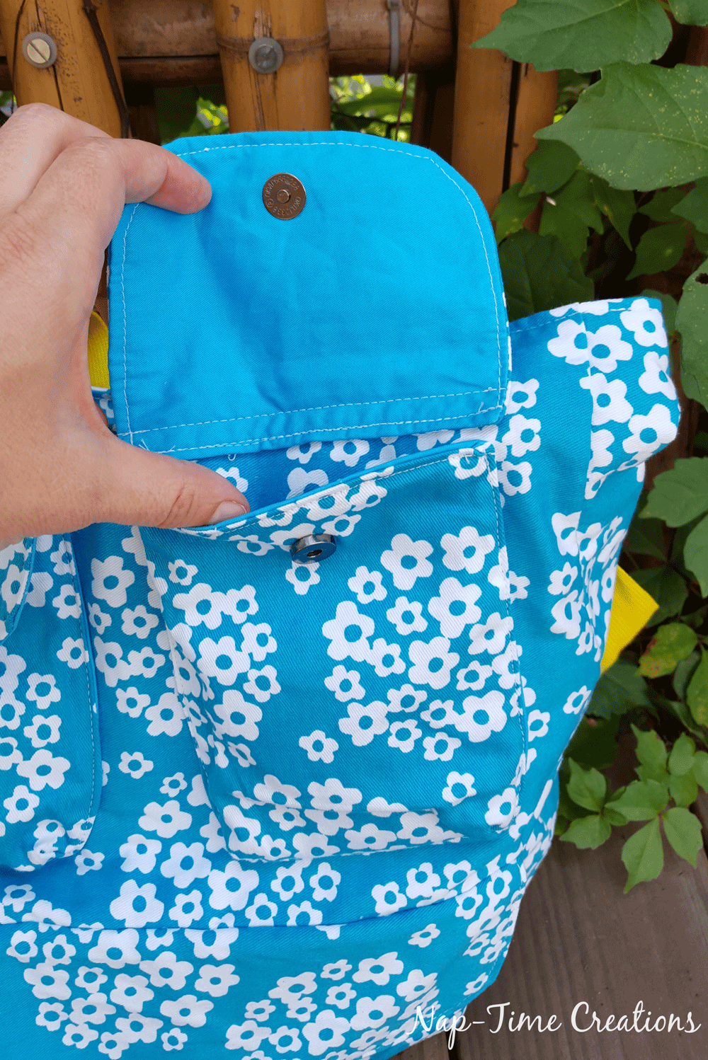 convertible-purse---backpack-free-sewing-pattern-tutorial-4