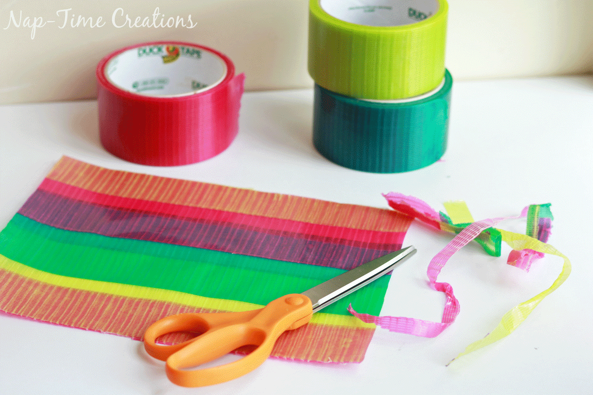 Duck-Tape-Zipper-Pouch-10