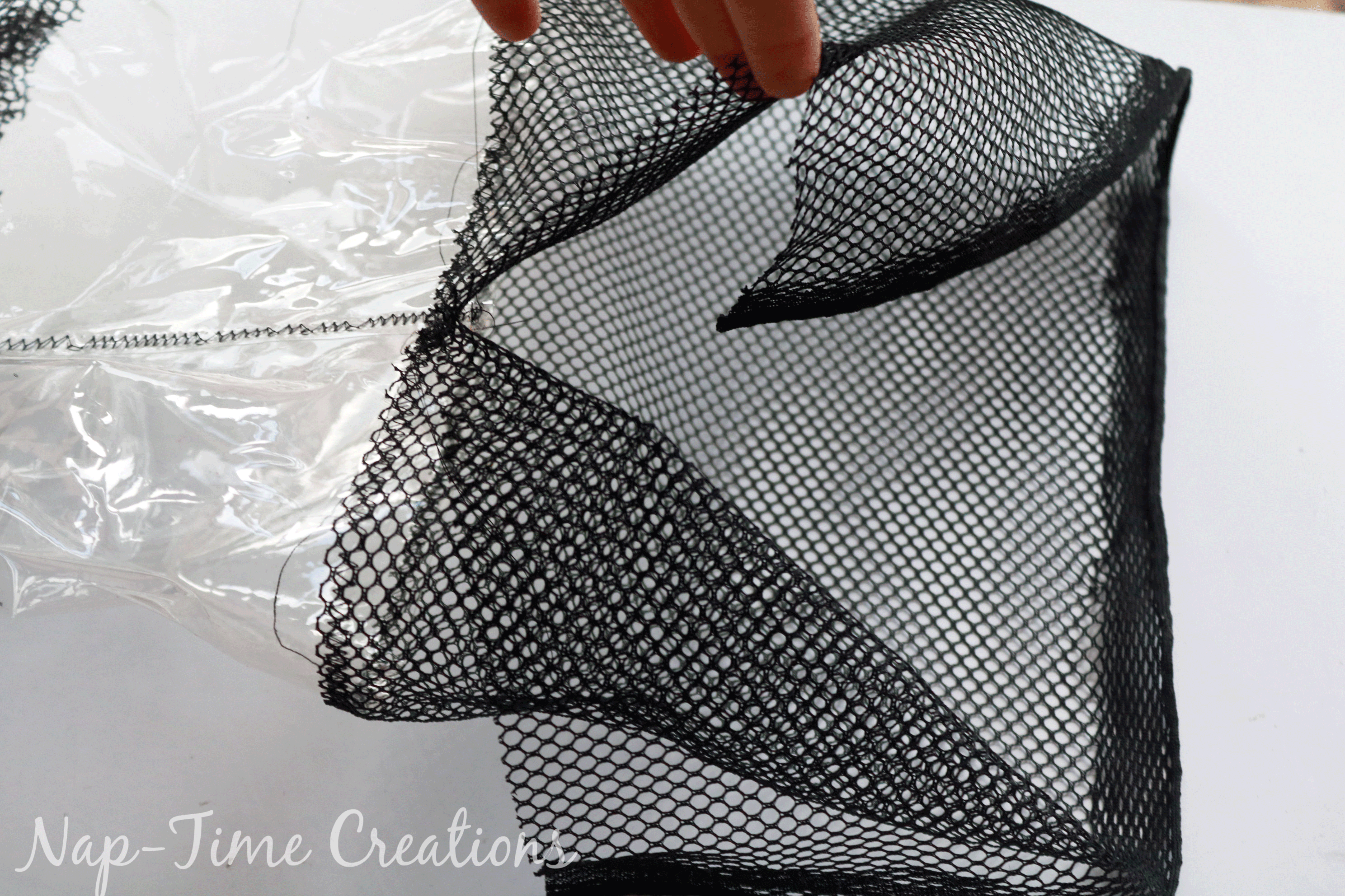 easy-duplo-organization-with-diy-bags-9