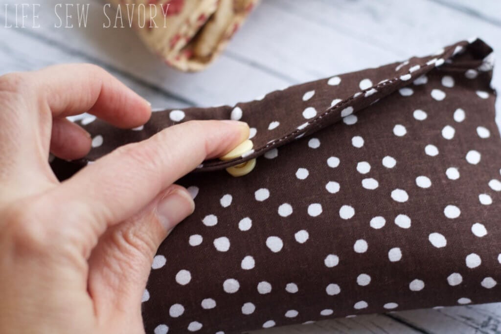 Sunglasses case sewing tutorial easy DIY by Life Sew Savory