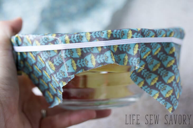 resuable fabric wraps with beeswax and fabric