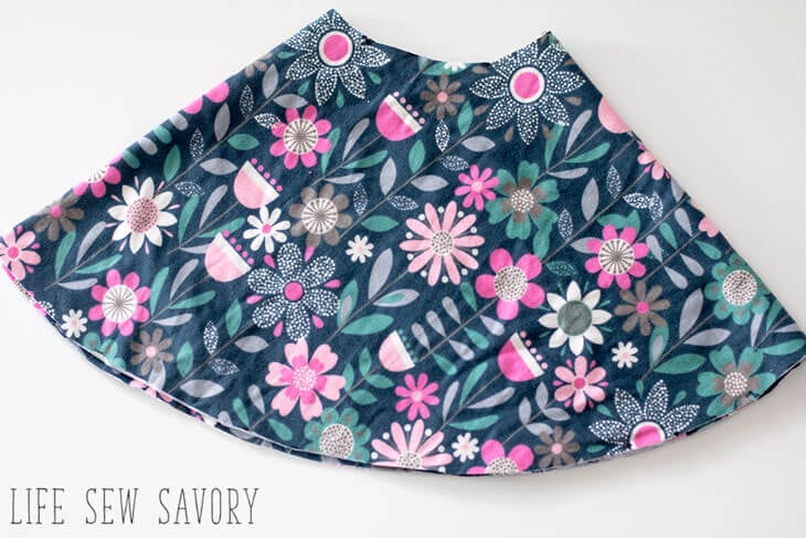 Free Leggings with skirt tutorial - Life Sew Savory