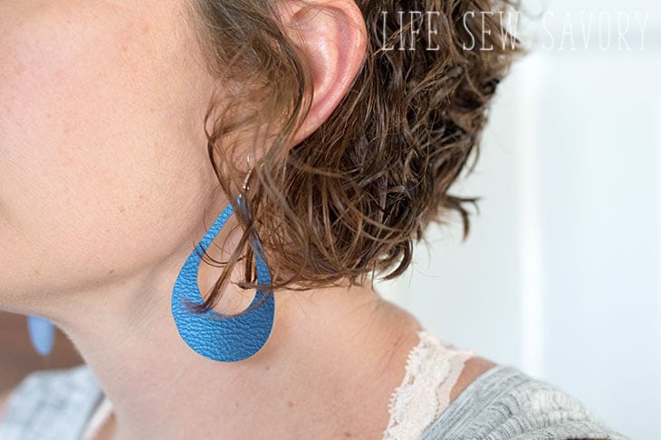 simple DIY earrings