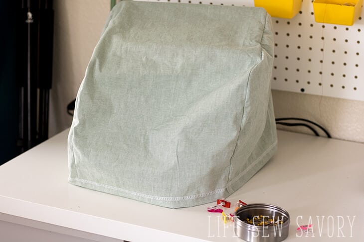 make a sewing machine cover
