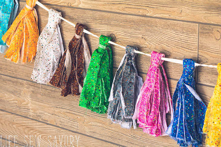 how to make tassel garland with fabric