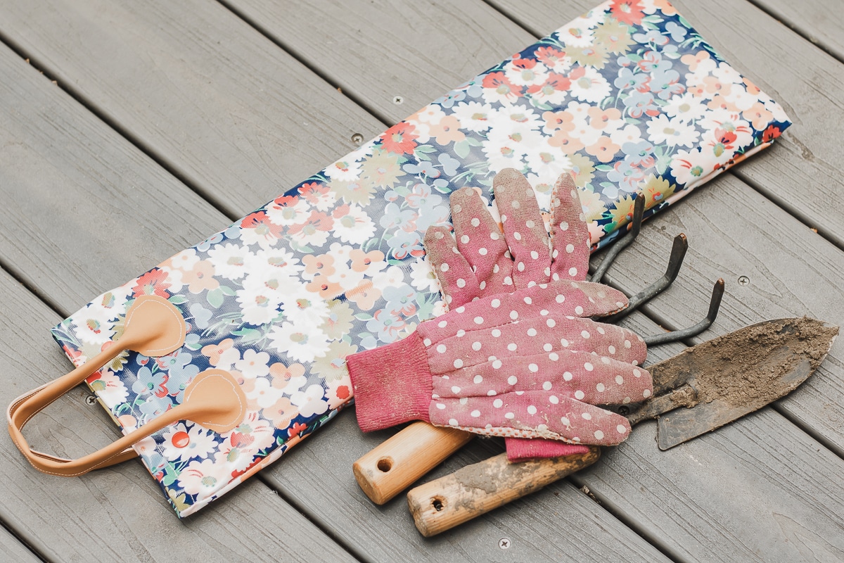 kneeling pad for the garden