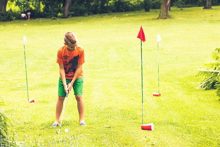 mini golf backyard DIY course