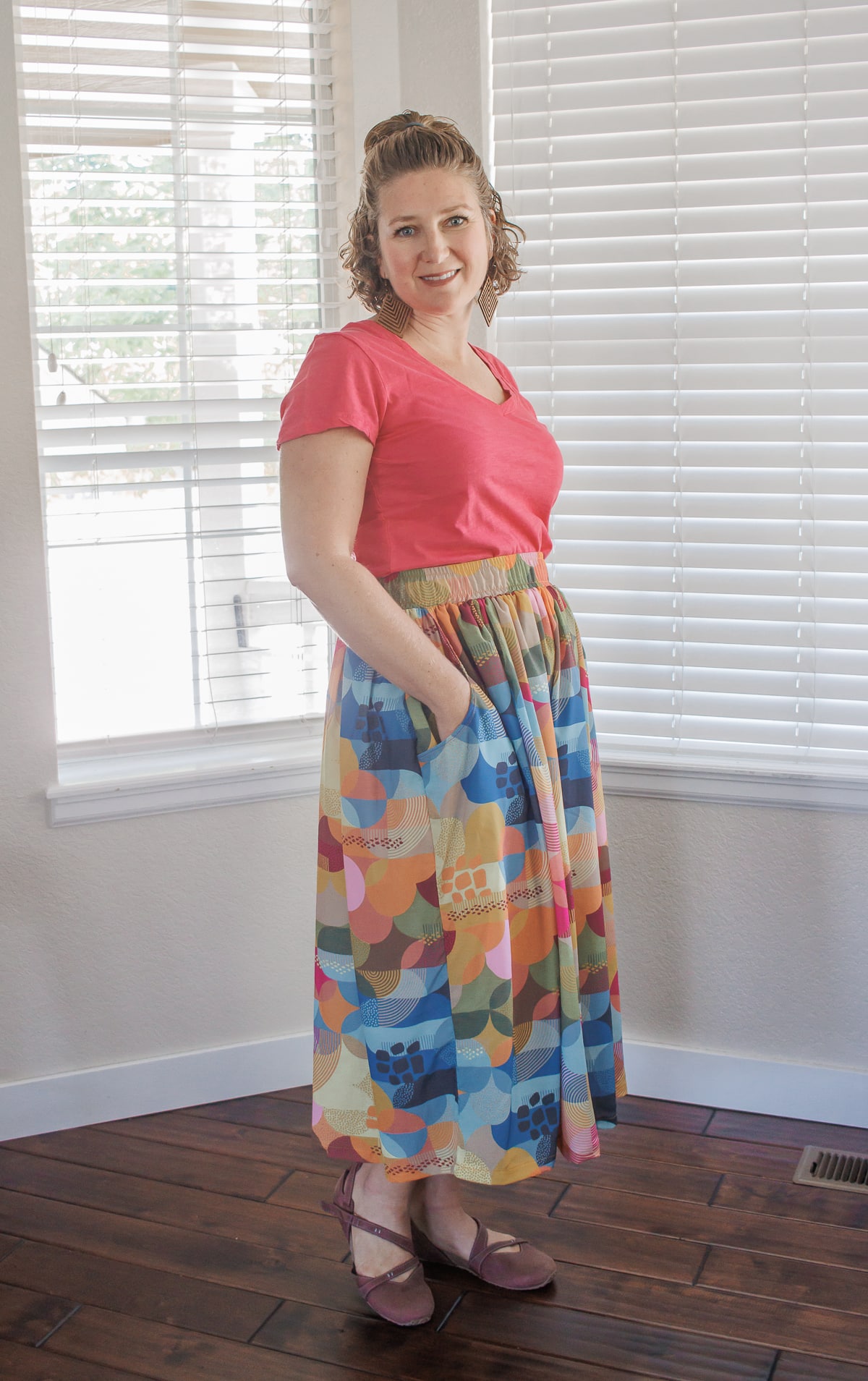 cute skirt with pockets - tutorial for how to sew a skirt