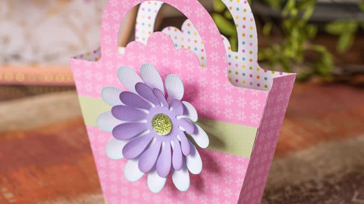 Image for Mini Daisy Tote Bag (Free SVG) - Dreaming Tree