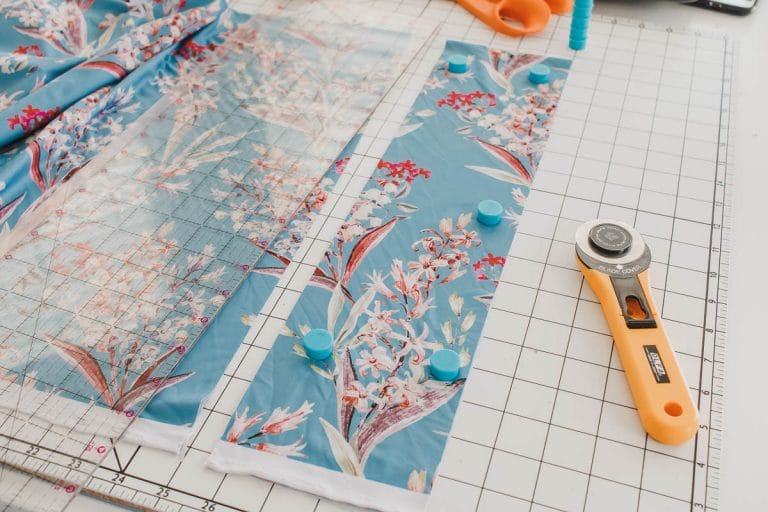 Magnetic Cutting Mat for Sewing - Life Sew Savory