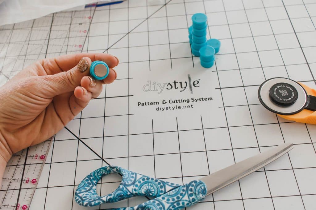 Magnetic Cutting Mat for Sewing - Life Sew Savory