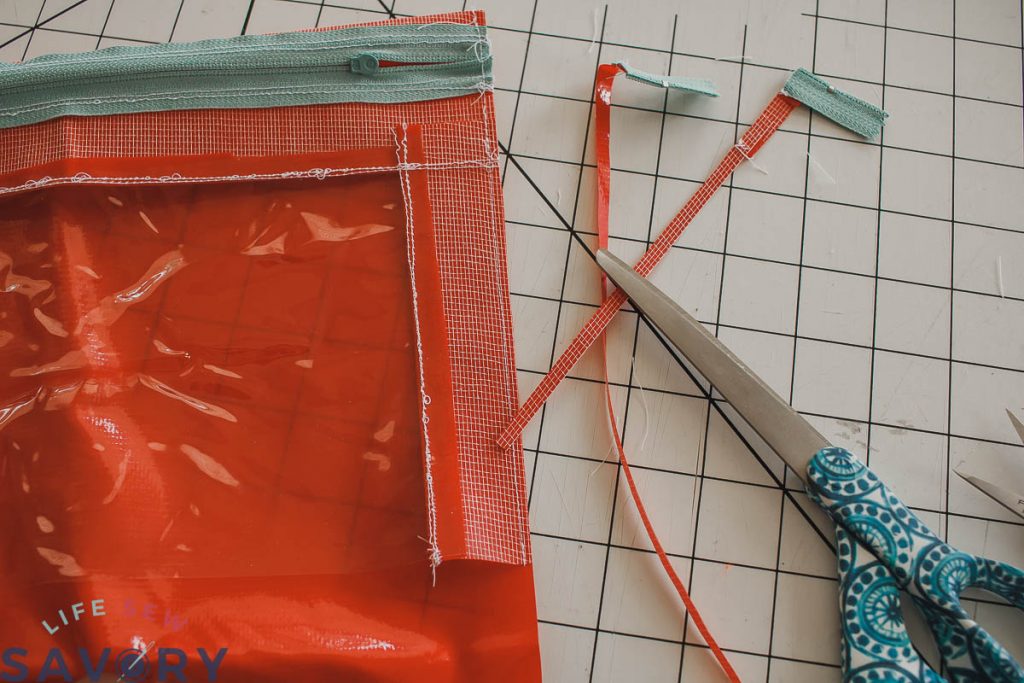 trim seam allowance