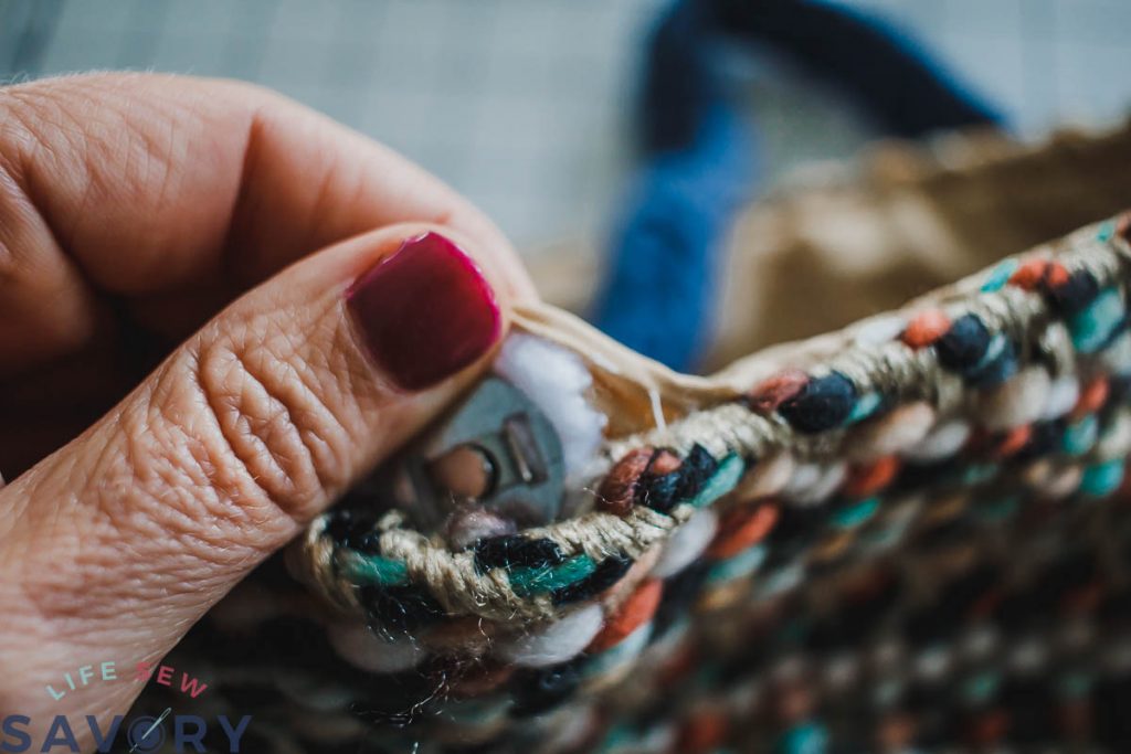 add interfacing and the magnet