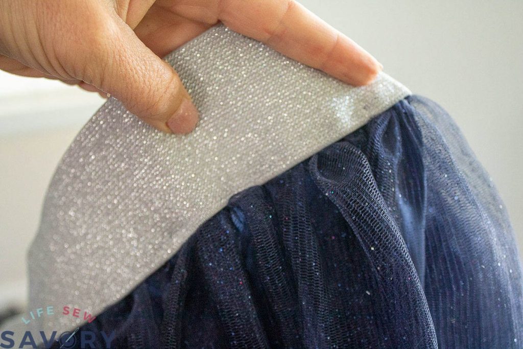 elastic sewed to fabric