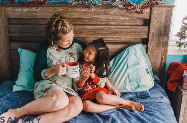 mommy and me christmas nightgowns