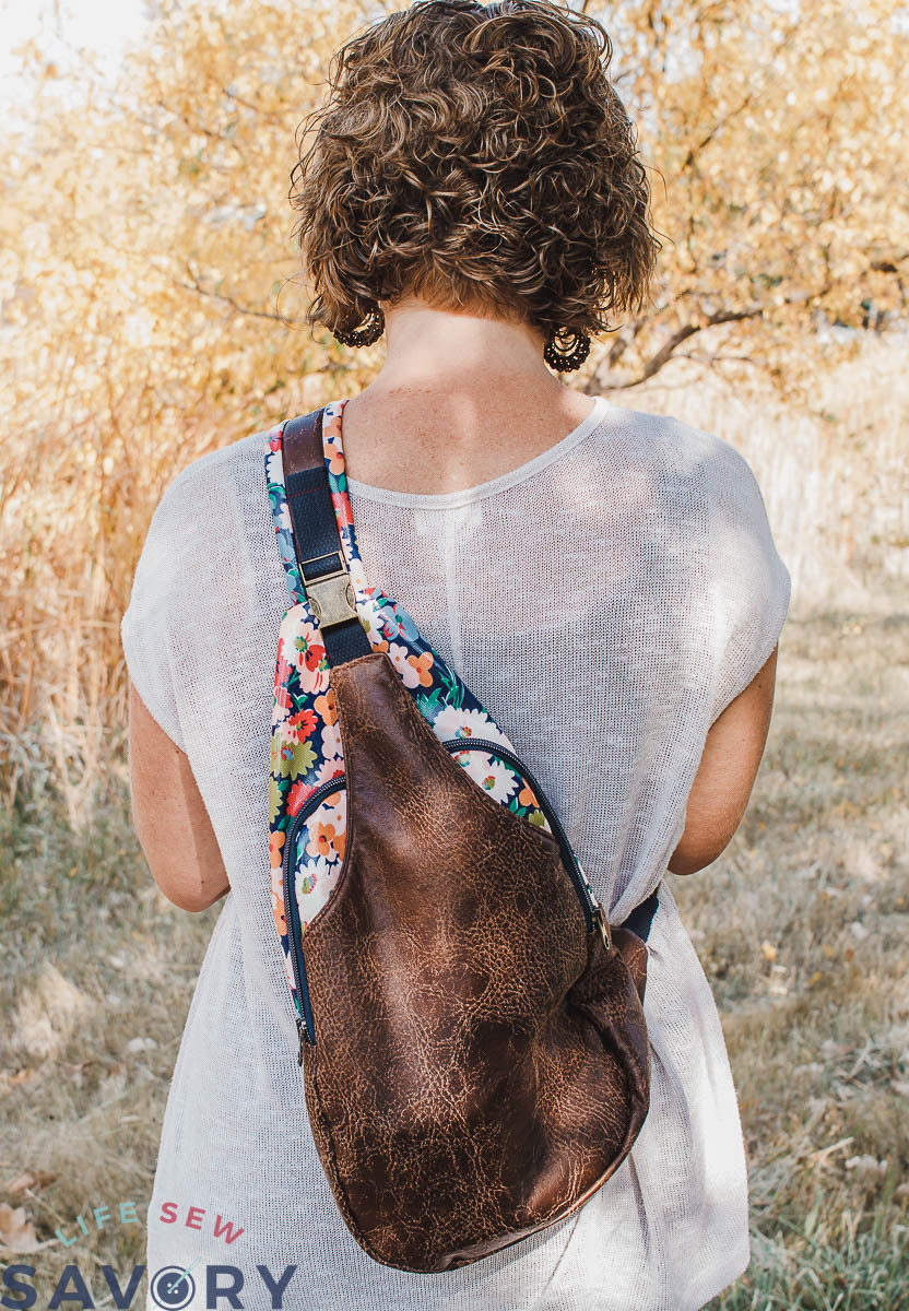 convertible purse / backpack free sewing pattern - Life Sew Savory
