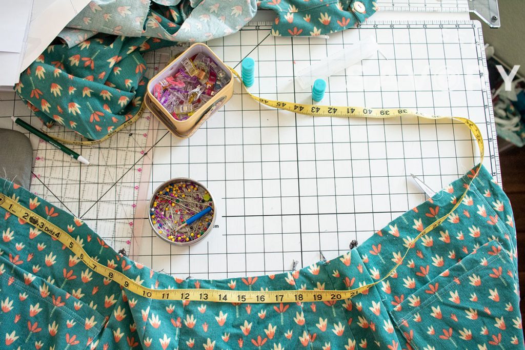 measure top of skirt