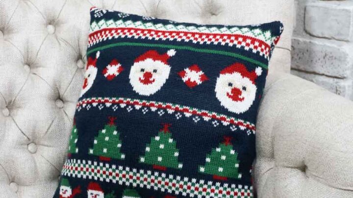 DIY Christmas sweater pillow