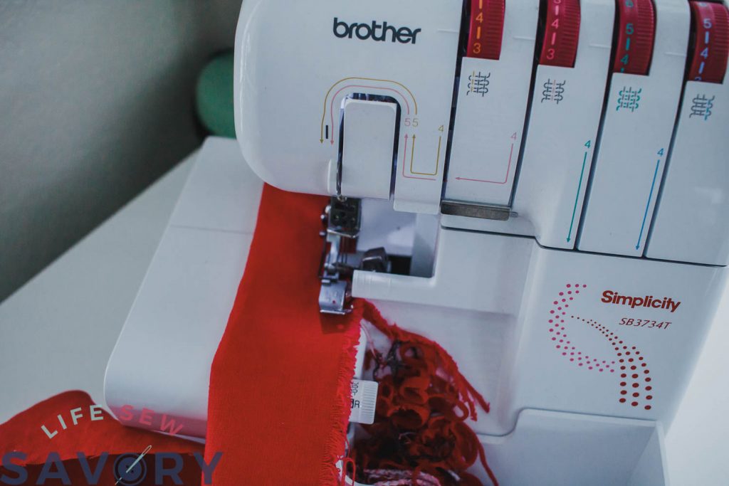 sew the apron straps