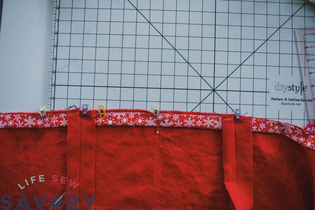 sewing tutorial for a Christmas apron