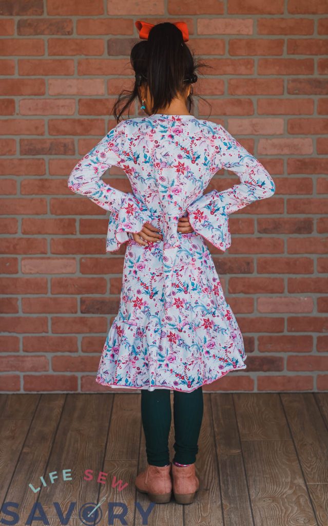 create and add a flounce to a sleeve