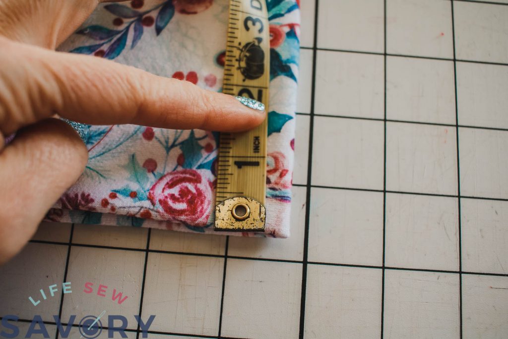 cut inner part of flouce