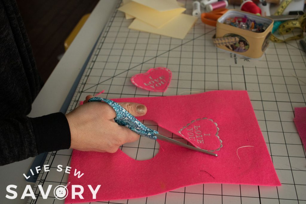 cut design from felt