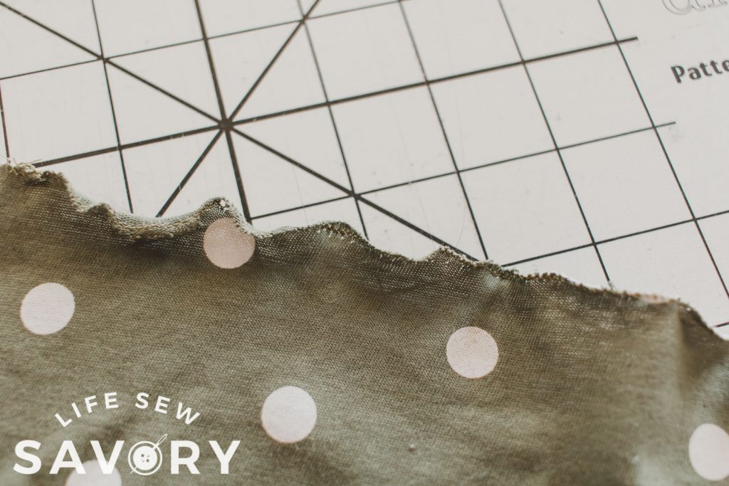 finish edge of sleeve