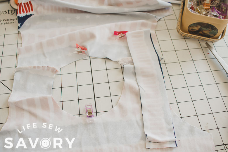 mark neckline and binding