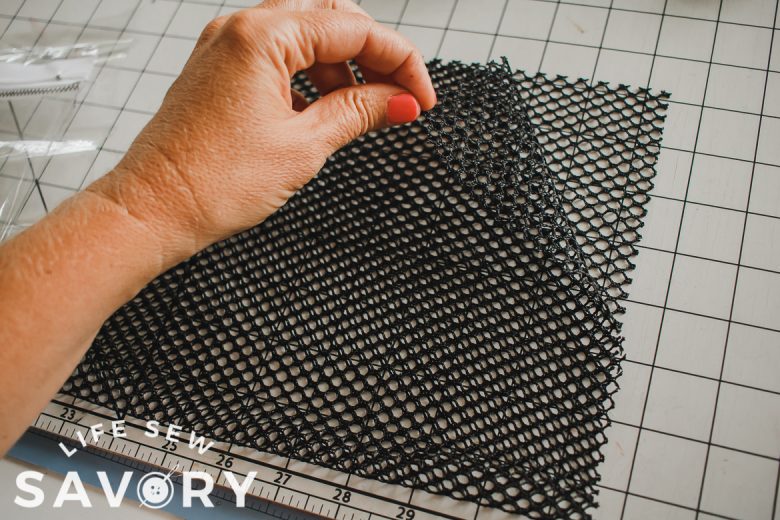 lay pocket on main fabric