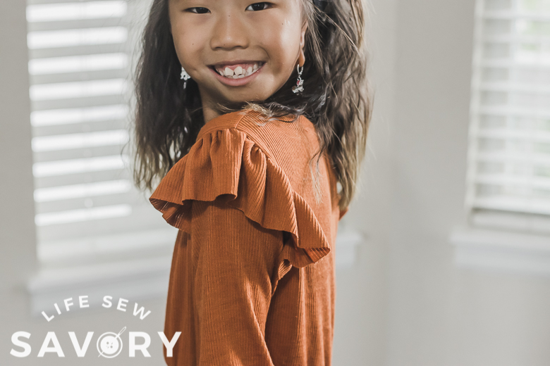 adorable ruffle shoulder