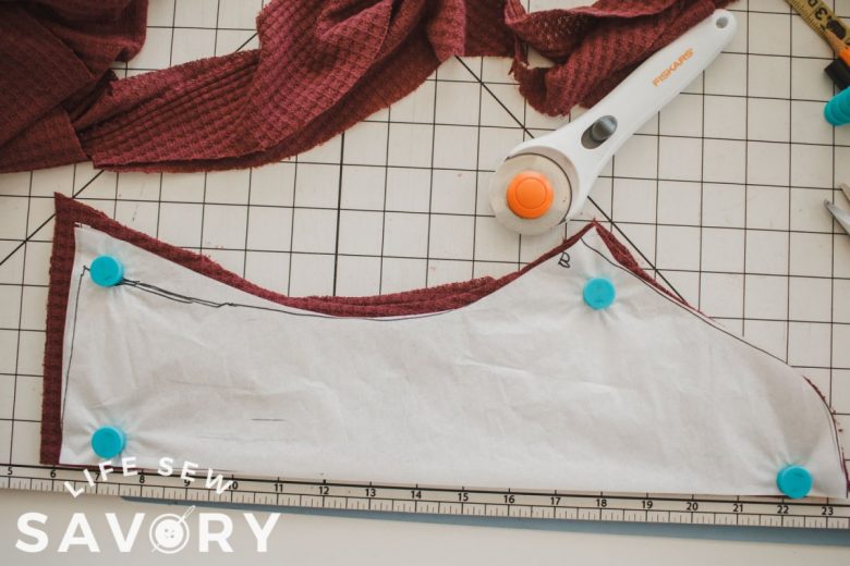 slash and spread sleeve hack