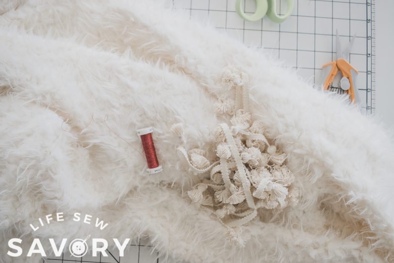 fur and pom pom pillow supplies
