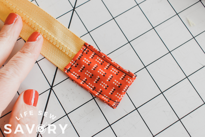 zipper tab