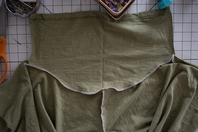 sleeve sewn on