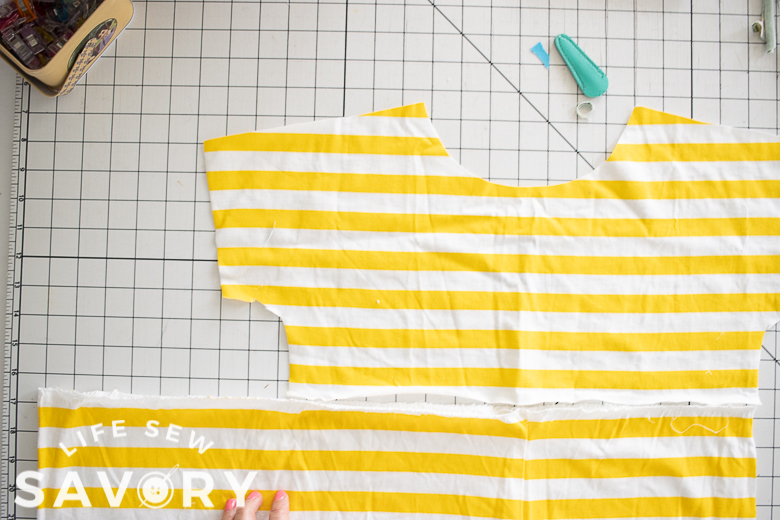 measure skirt from width of top