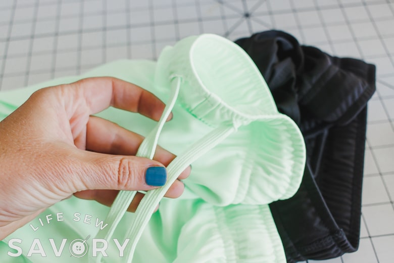 drawstring casing