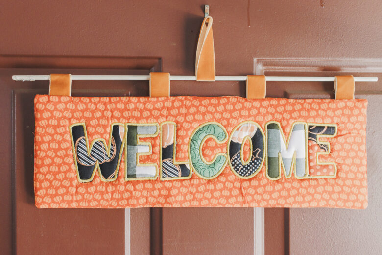 fall welcome sign with applique tutorial