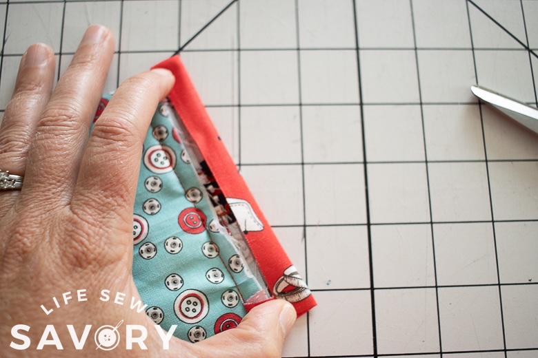 fold end fabric