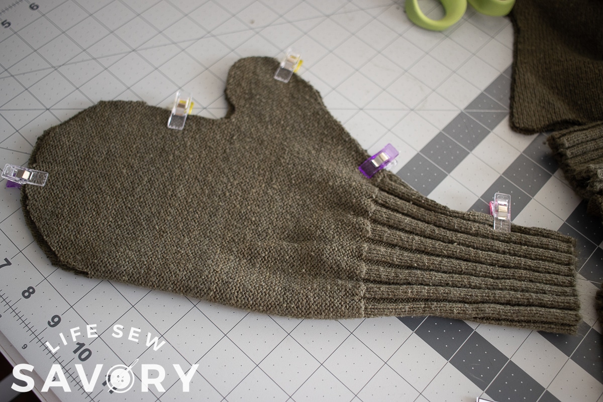 sew mittens from sweaters