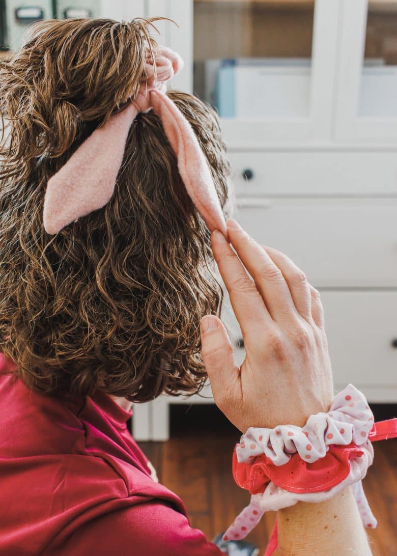 free scrunchie sewing turorial