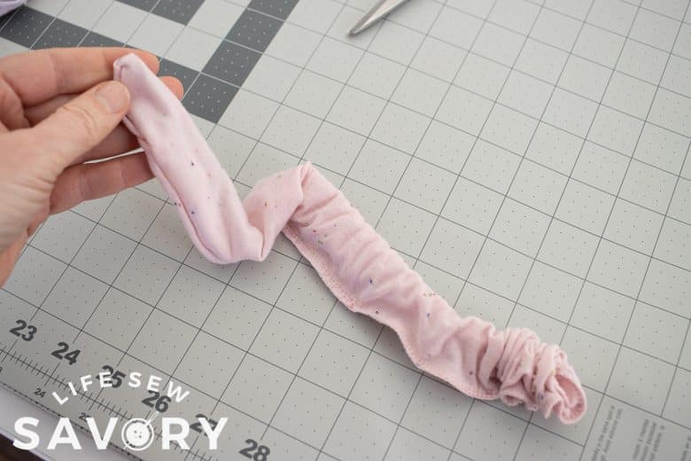 method one for scrunchie sewing