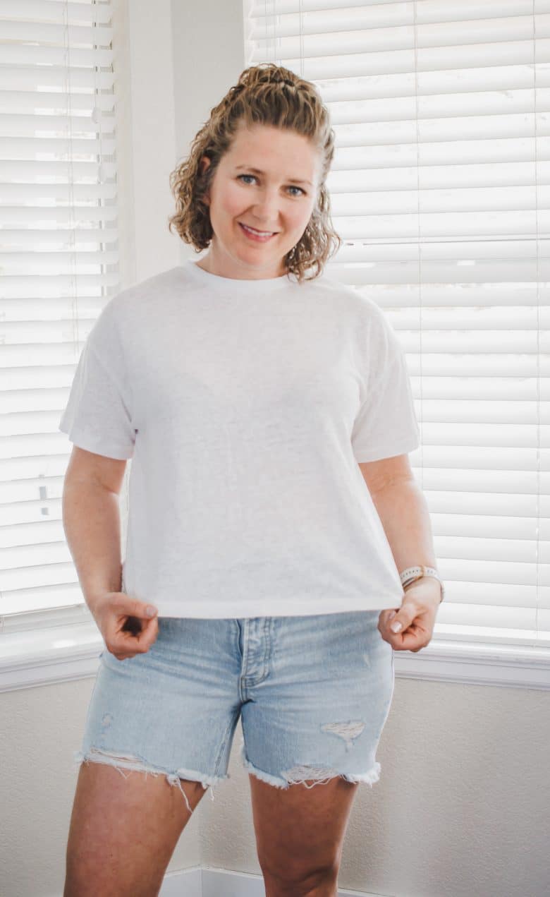 wide oversized fit for t-shirt
