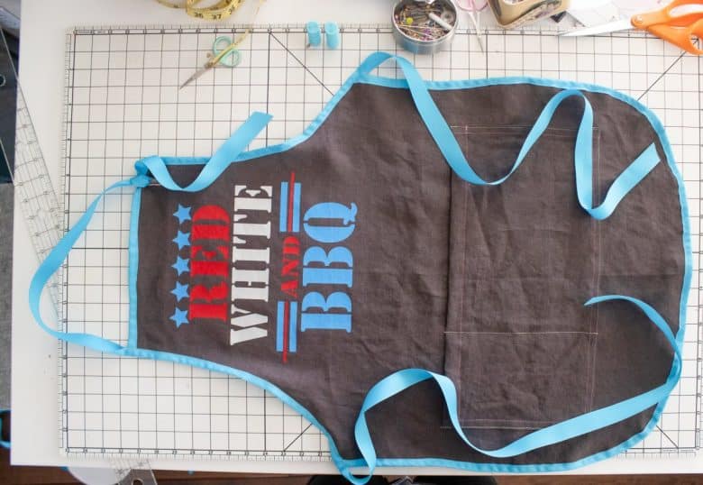 finished grilling apron free sewing pattern and design
