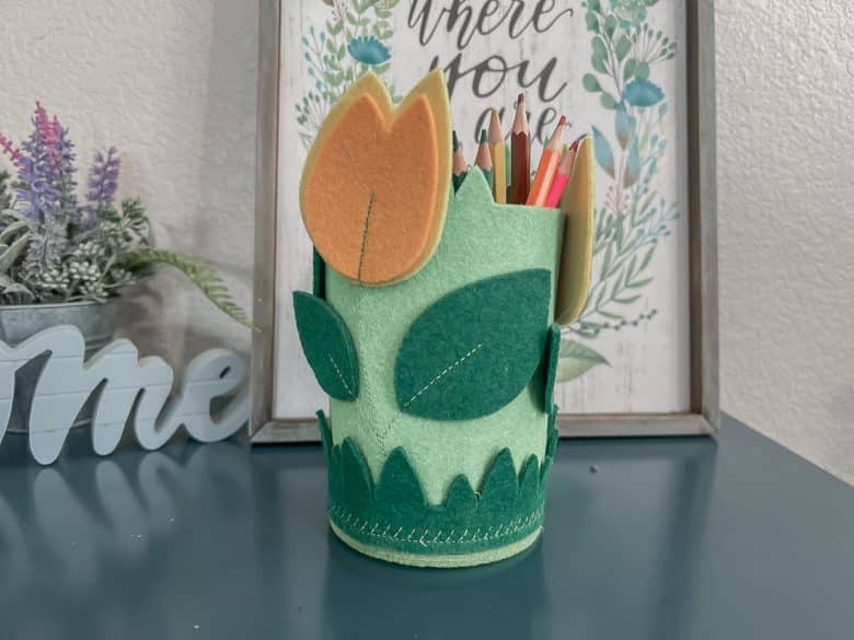 felt pencil holder free cut file