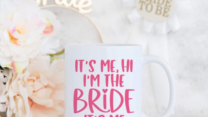 Image for It's Me Hi I'm the Bride it's Me SVG